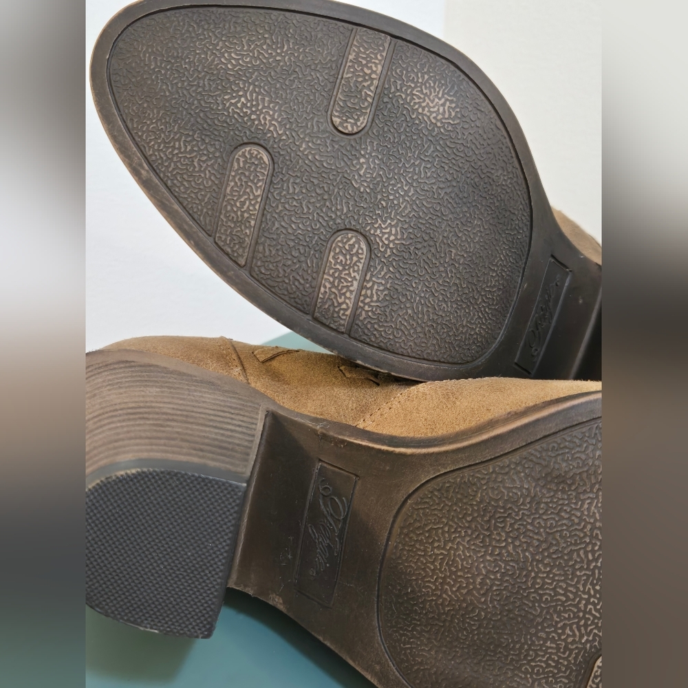 Fergie "Willow" ankle boot. Size 8.5 Brown - Picture 11 of 11